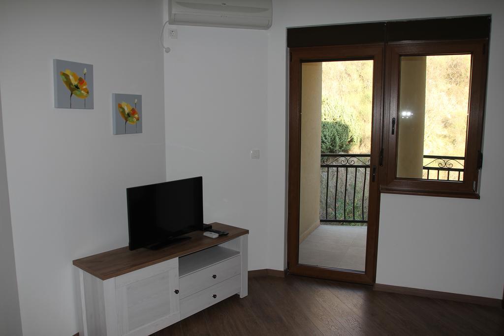 Olive Terrace Apartments 3 Будва Екстер'єр фото
