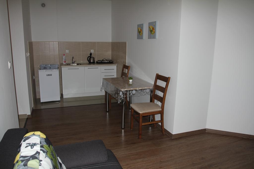 Olive Terrace Apartments 3 Будва Екстер'єр фото