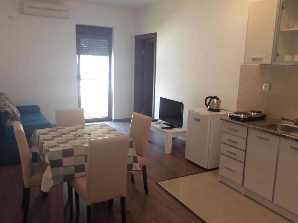 Olive Terrace Apartments 3 Будва Екстер'єр фото